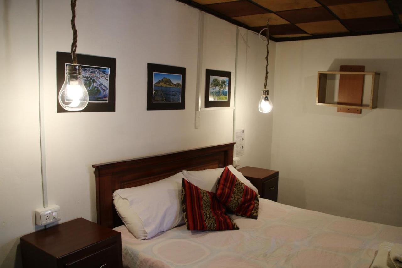 Hospedaje Los Ponchos Otavalo Dış mekan fotoğraf