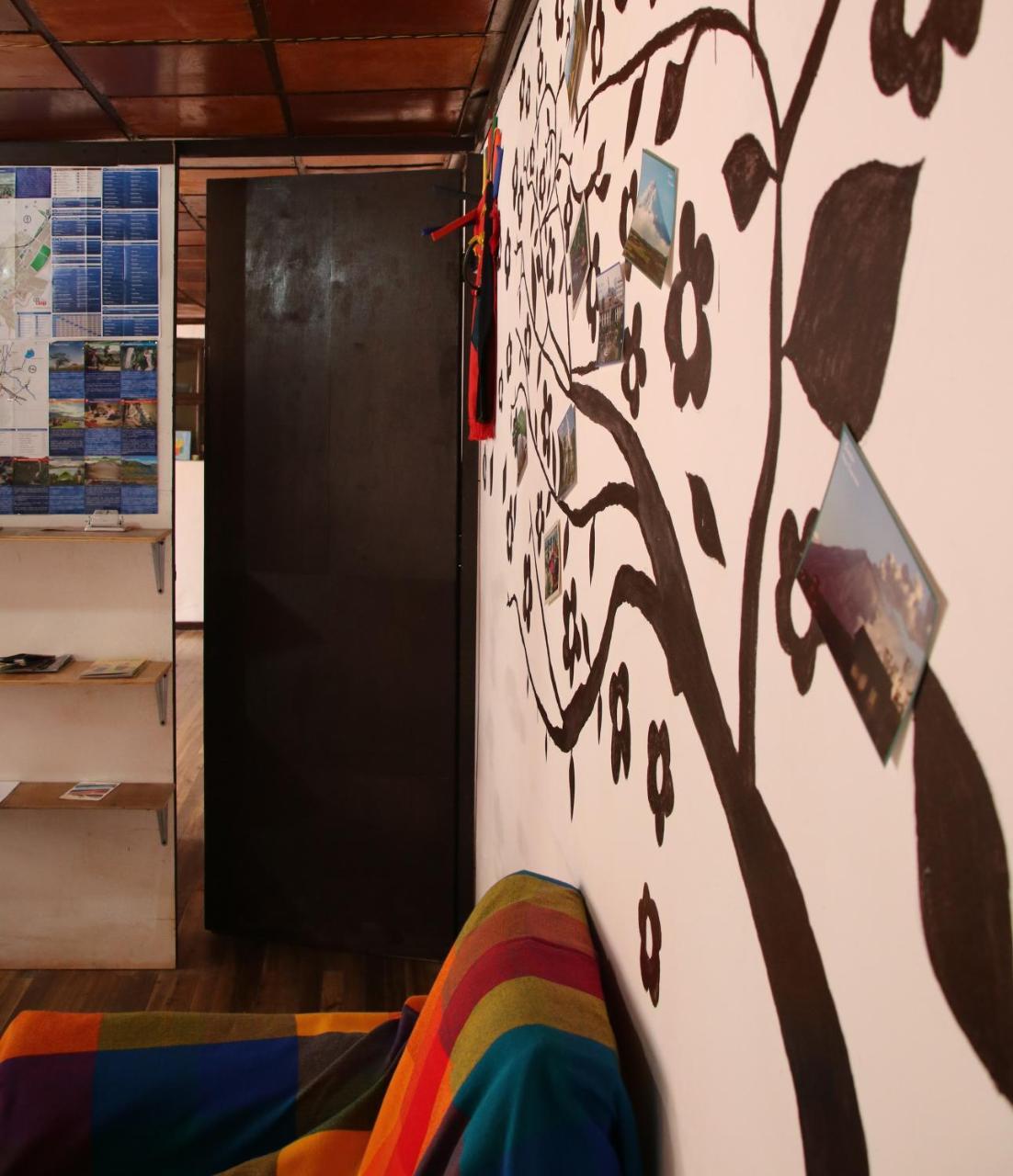 Hospedaje Los Ponchos Otavalo Dış mekan fotoğraf