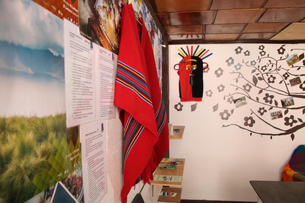 Hospedaje Los Ponchos Otavalo Dış mekan fotoğraf